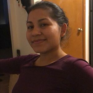 Meet your Posher, Jaqueline